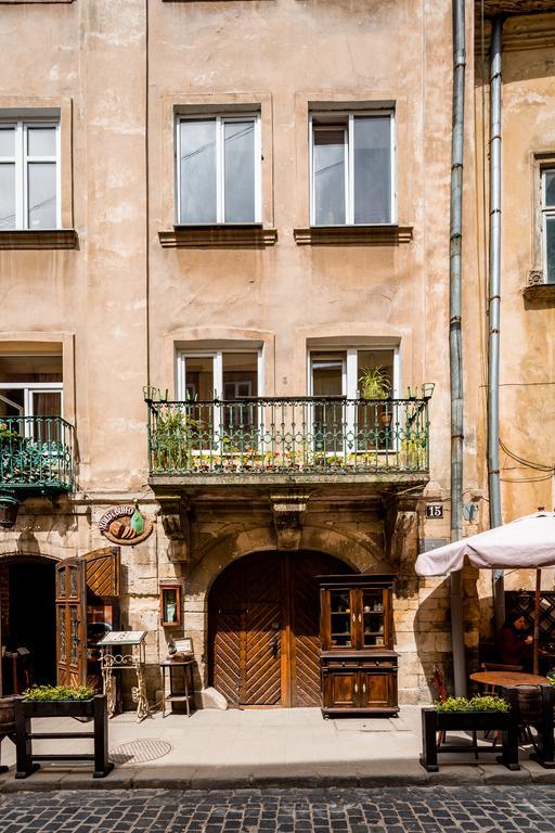 Nice Apartment Near Rynok Square Є Кондиціонер Світла Не Вимикали 利沃夫 外观 照片